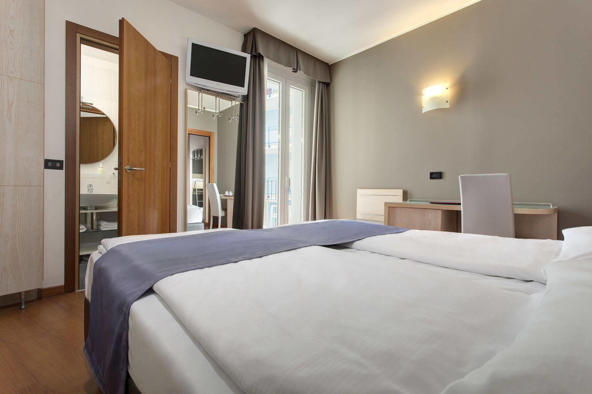 Victoria Frontemare 4*